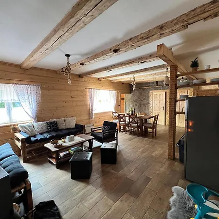 červená Karkulka Casa de Férias